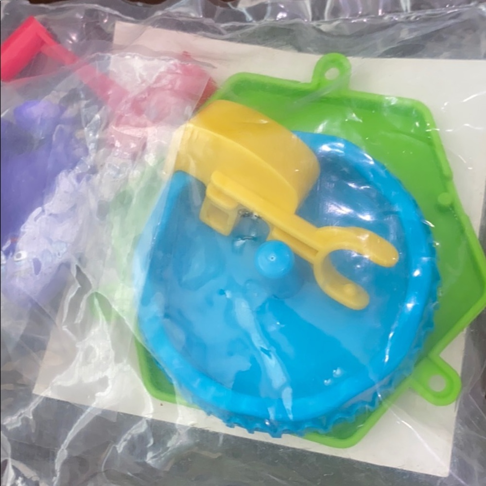 McDonald’s Happy Meal toys lot of 9 variety pack - Picture 3 of 16